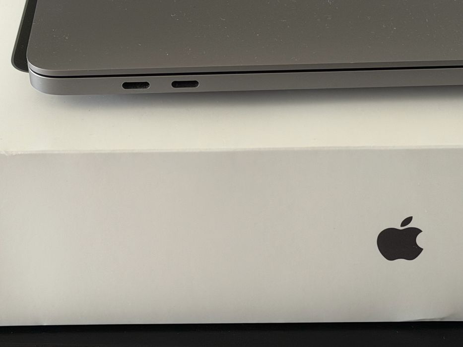 MacBook Pro 16” 2019 2.6GHz i7 16GB 512GB Troco por DJI RS4 COMBO