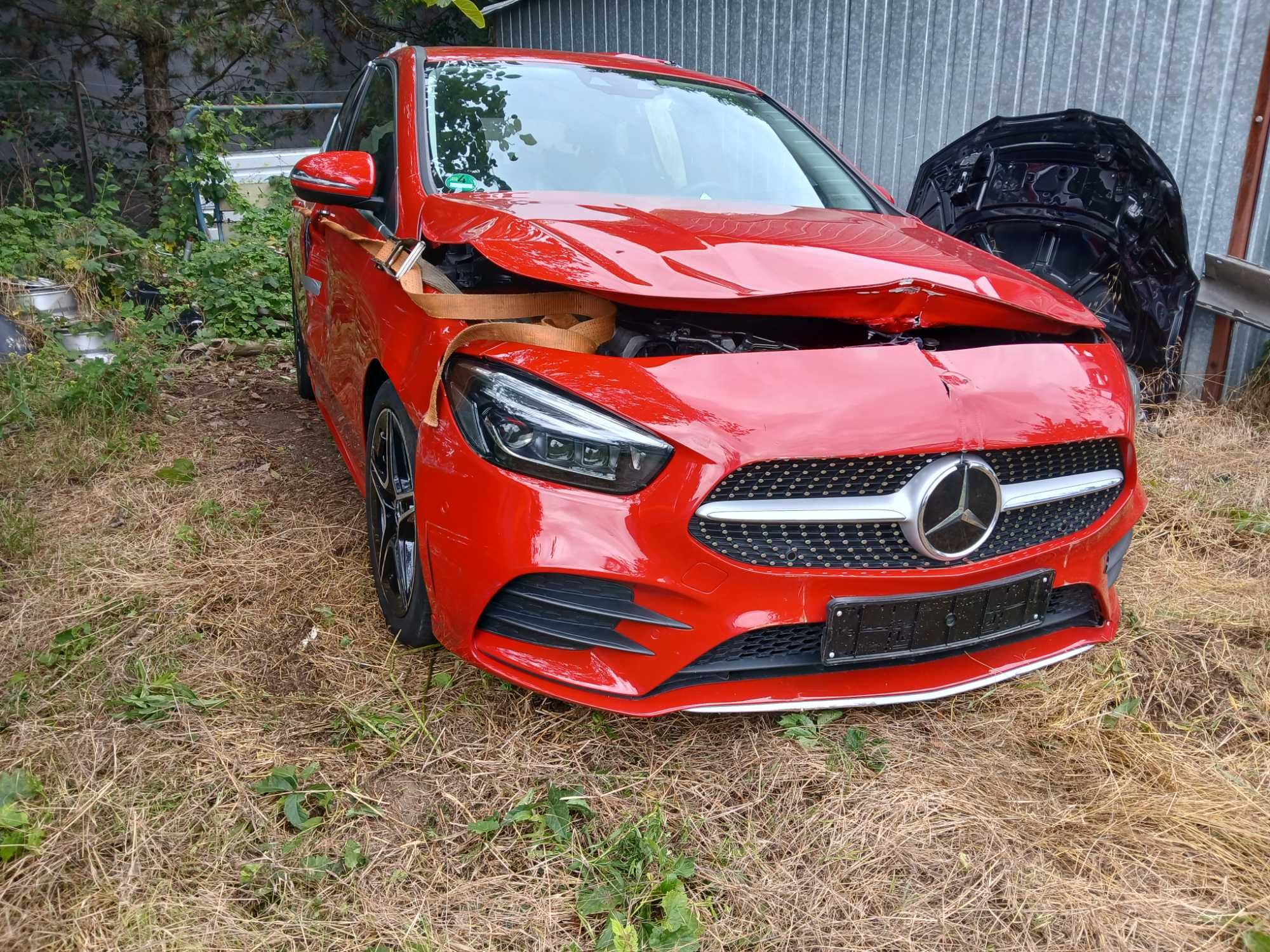 Mercedes B-klassa 220 w247