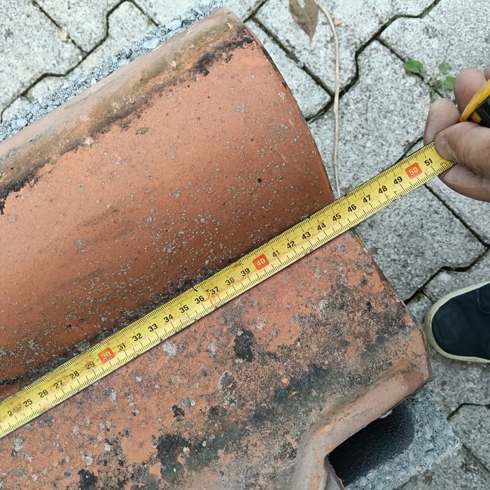 Telha J coelho da silva, antiga