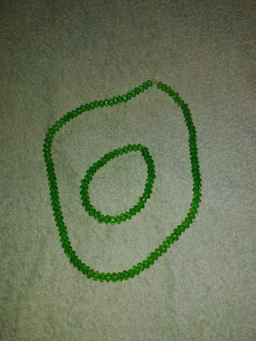 Naszyjniki i bransoletka