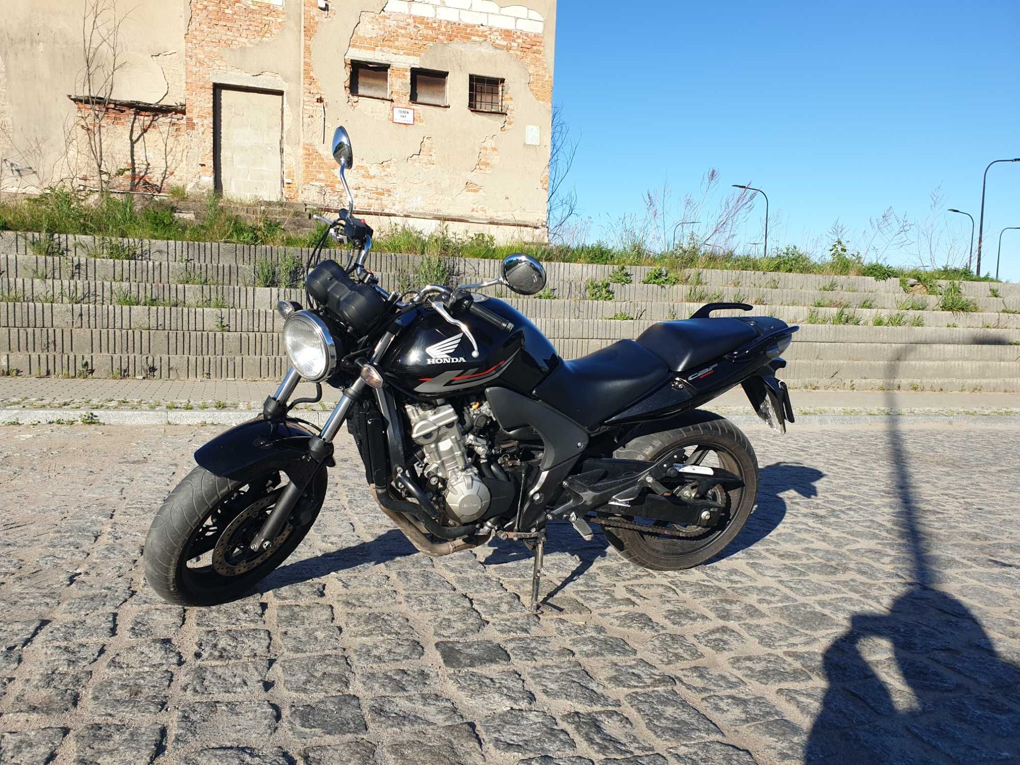 Honda CBF 600 przebieg 24 700 km