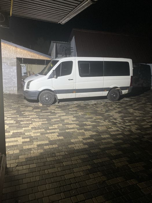 Крафтер пасажир 8+1.  11000$