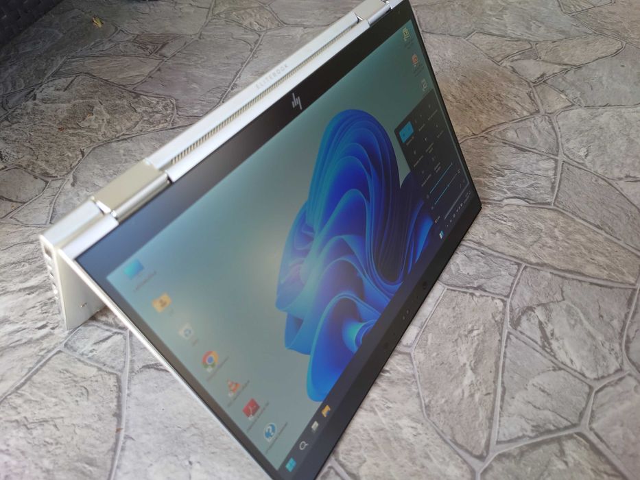 Laptop tablet HP x360 G3 i5 8/256