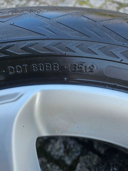 Koła 4 szt.  alufelgi z oponami zimowymi m.in. Volkswagen Tiguan 2010