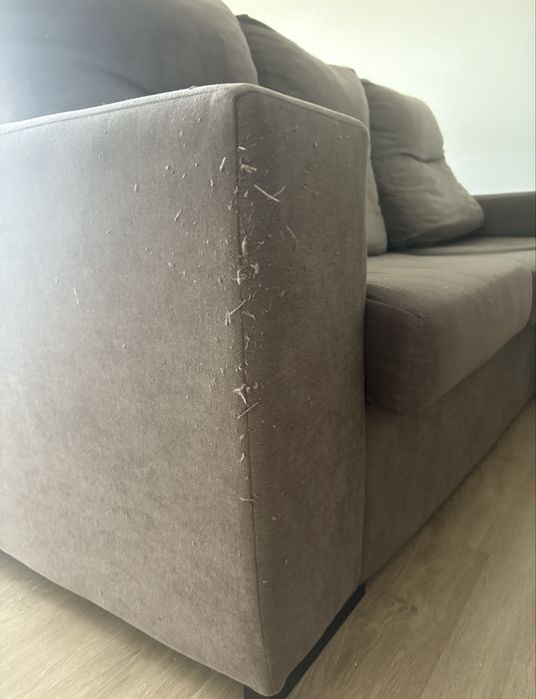 Sofá confortável 3 lugares