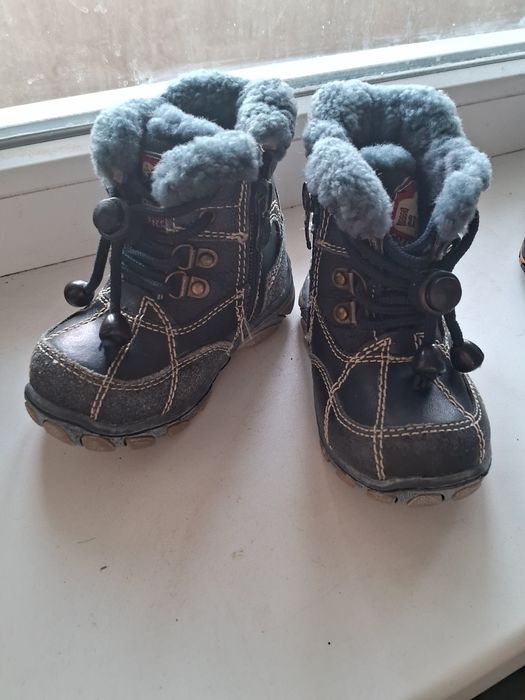 Ботиночки дитячі зимові на цегейці 22-23р( 13, 5 см)