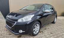 Peugeot 208 1.2i Style Tecto Panorâmico