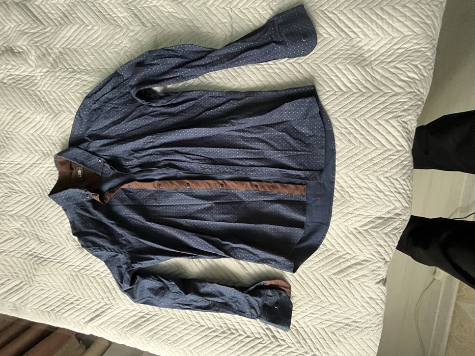 Сорочка, рубашка чоловіча.