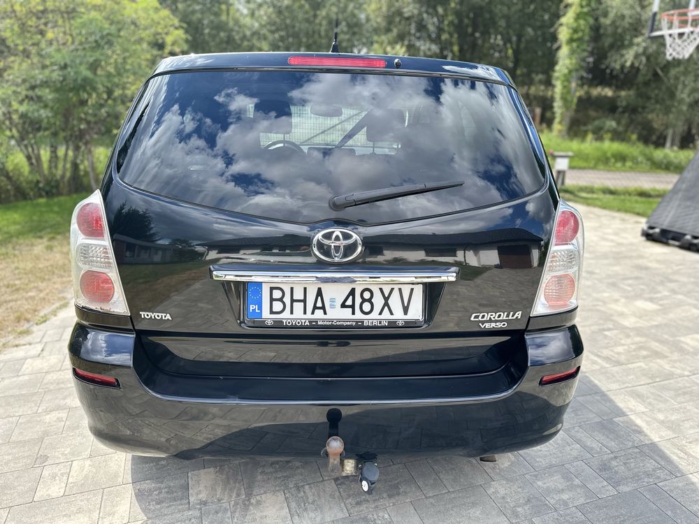 Toyota Corolla Verso 1.8benz lifting od 7 lat w polsce jeden wlascicie