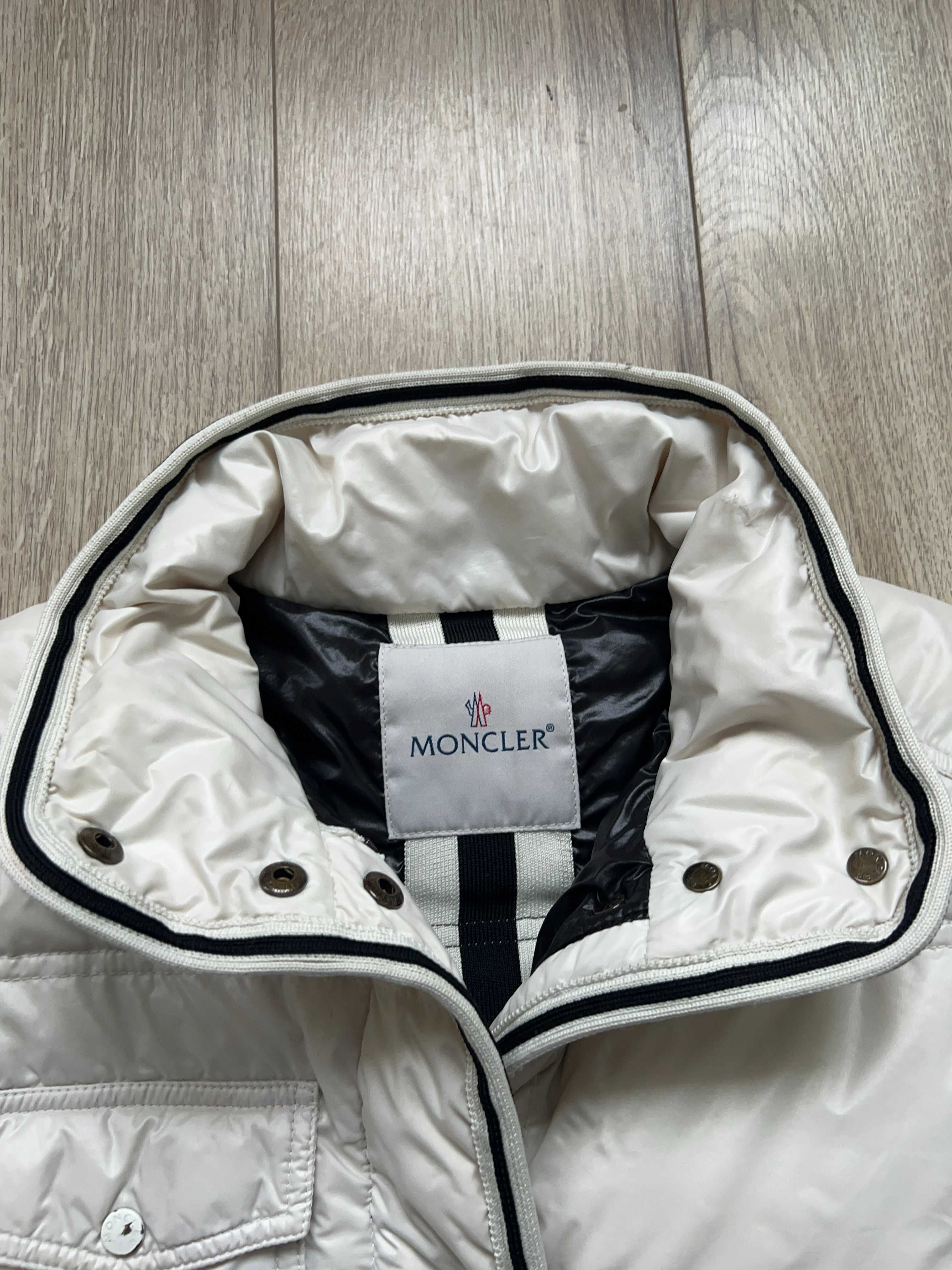 Moncler дитяча жіноча куртка пуховик оригінал монклер р 164 cm 14 Y