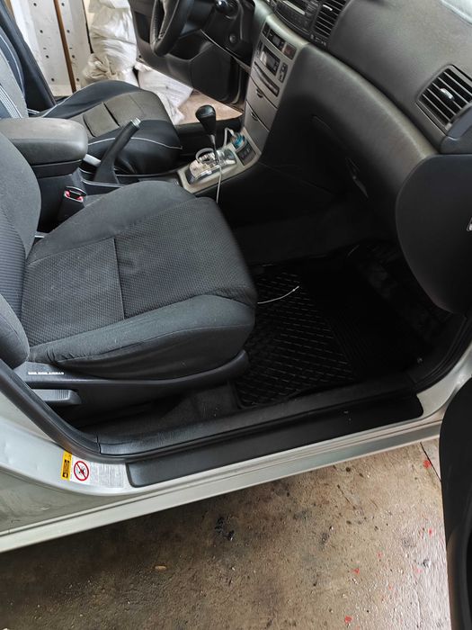 Продам toyota corolla 2005 года дизель робот