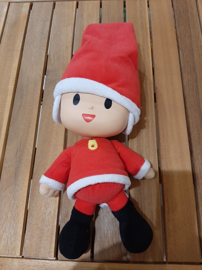 Boneco Pocoyo Natal (sem caixa)