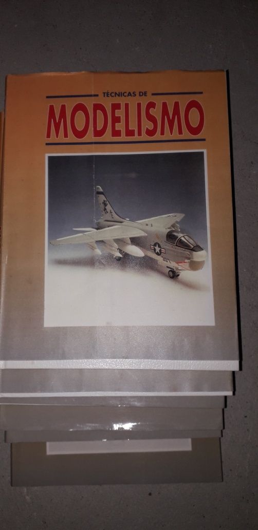 Varios livros de Aeromodelismo