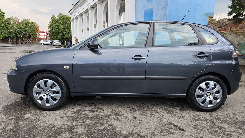 Seat Ibiza 2006 року