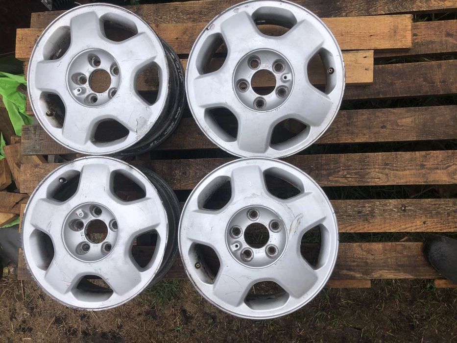Комплект легкосплавних дисків GM 6Jx15H2 5x110