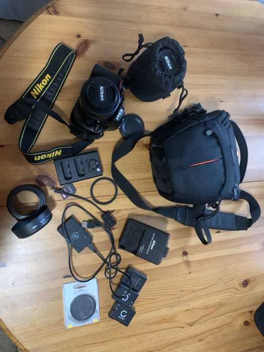 Продам фотопарат Nikon D5100
