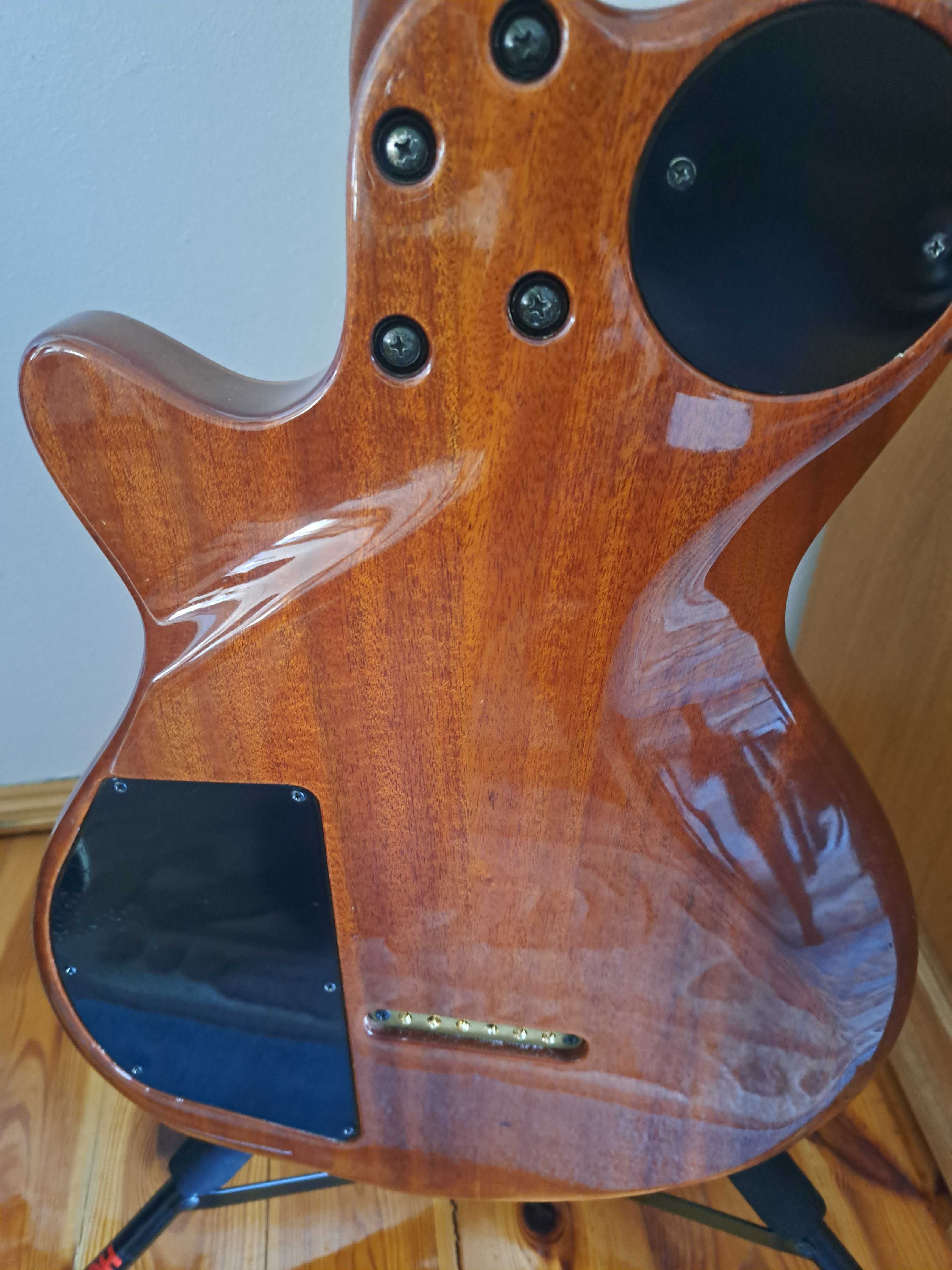 Gitara  Godin  LGX