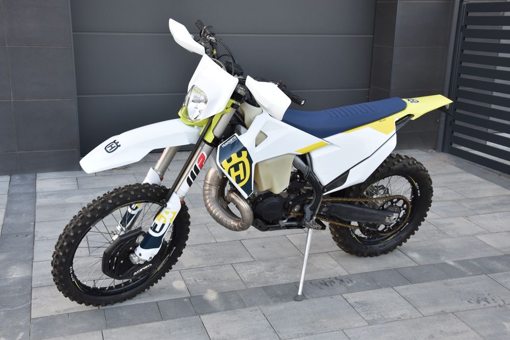 Motocykl Husqvarna 300 TE 2022