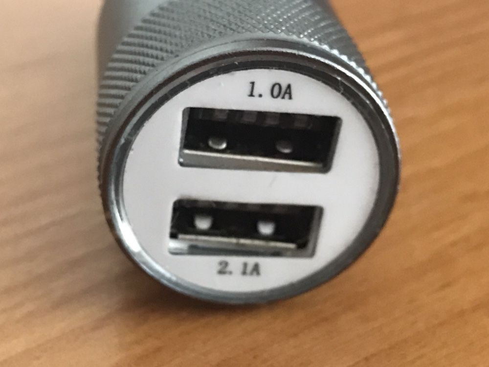 Adaptador de isqueiro de carro para 2 USB