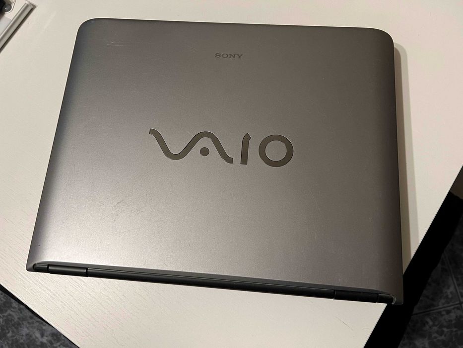 Sony Vaio PCG-8Q8M, sprawny, bateria trzyma, idealny do retro gier