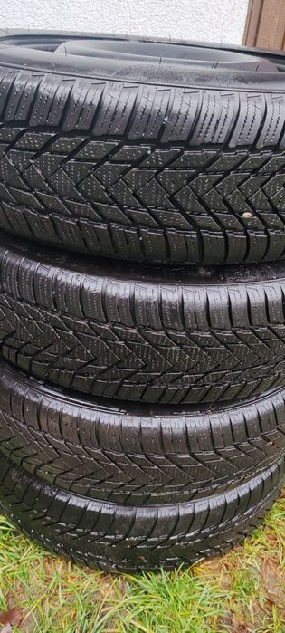 Opony zimowe 165x65x15  rok 2023 z felgami (Kia Rio)