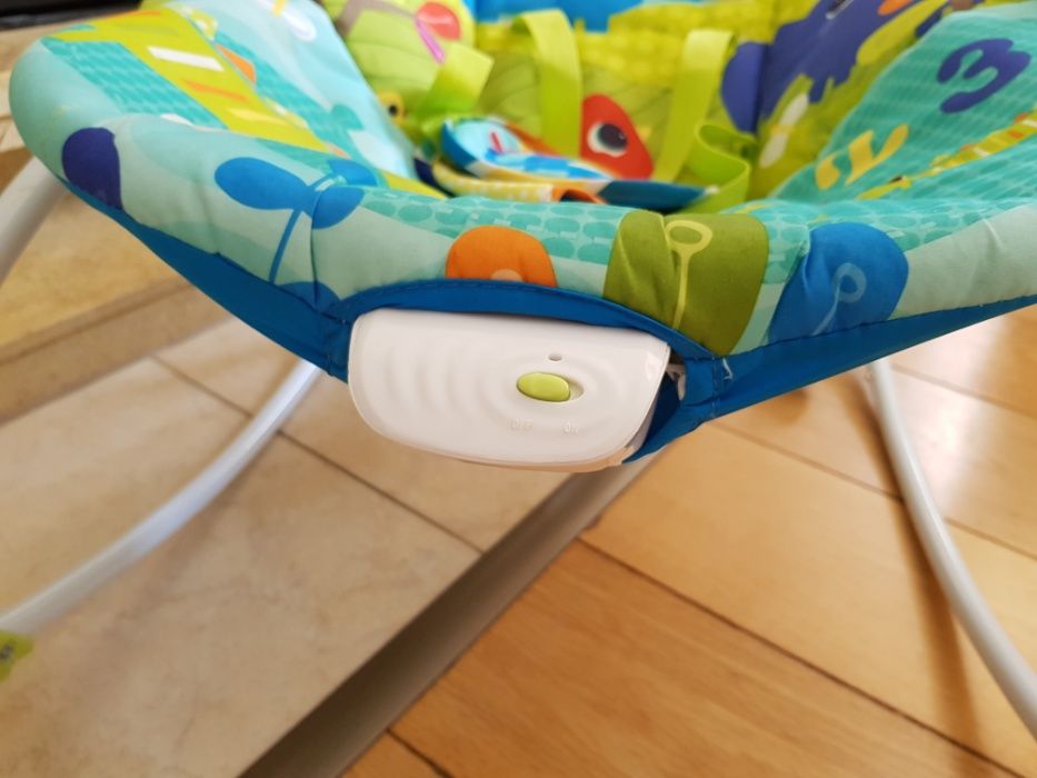Bujaczek leżaczek wibrujące krzesełeczko dla maluszka Mothercare
