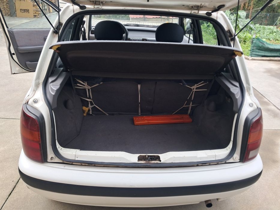 Nissan Micra 1.0 de 93