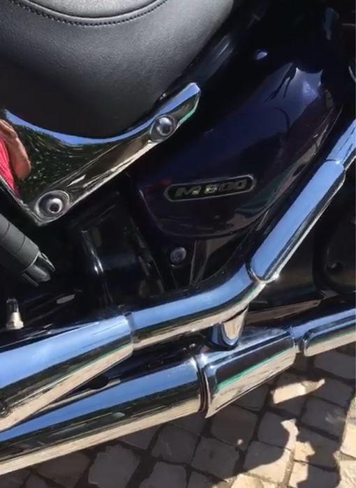 Suzuki Intruder M800