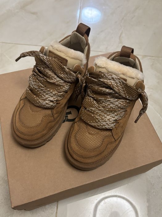 Жіночі зимні кросівки UGG lowmel sneaker winter fur