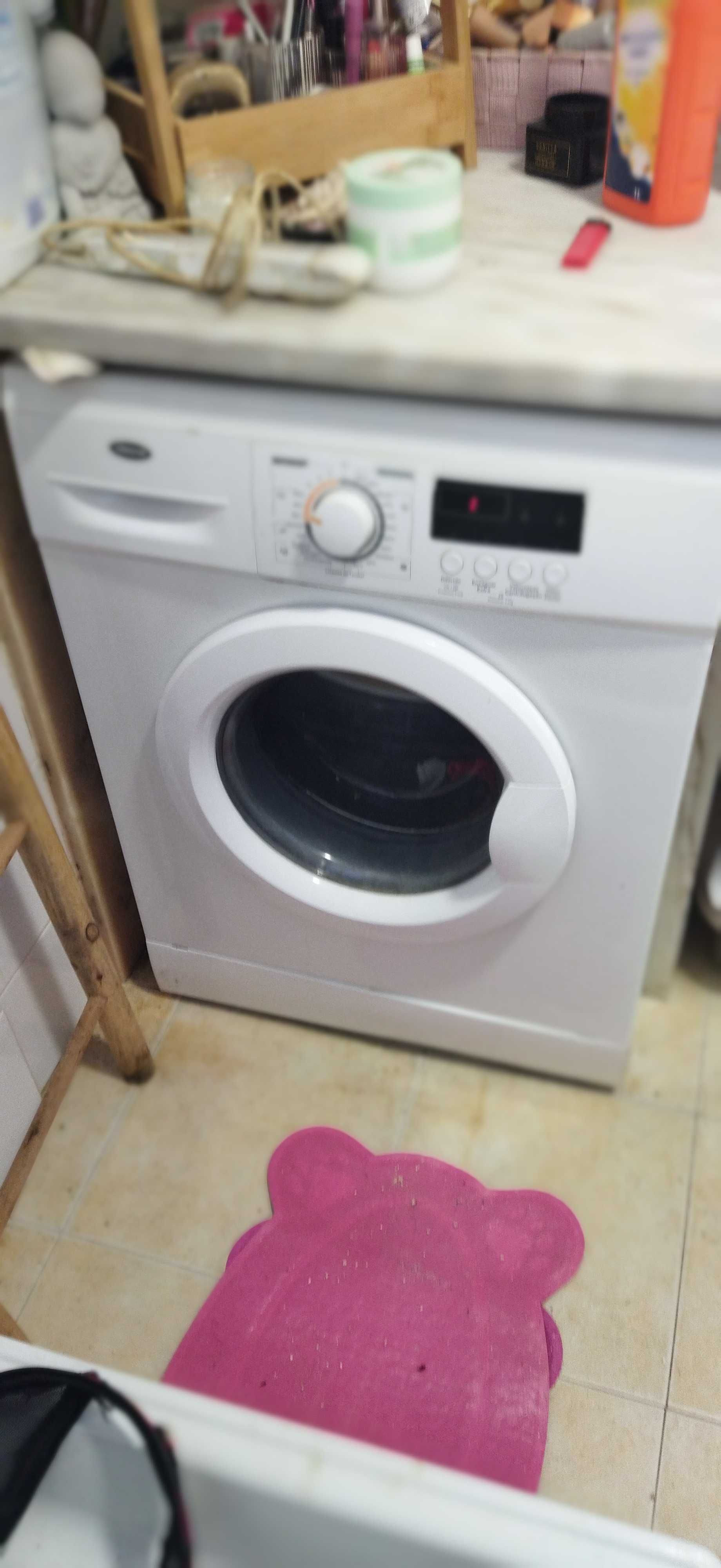 Máquina de lavar roupa
