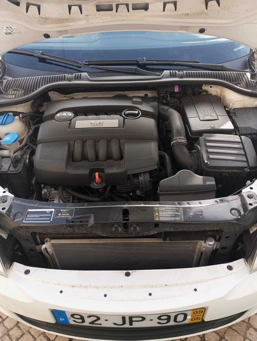 Skoda Octavia Carrinha 1.6 a Gasolina + GPL