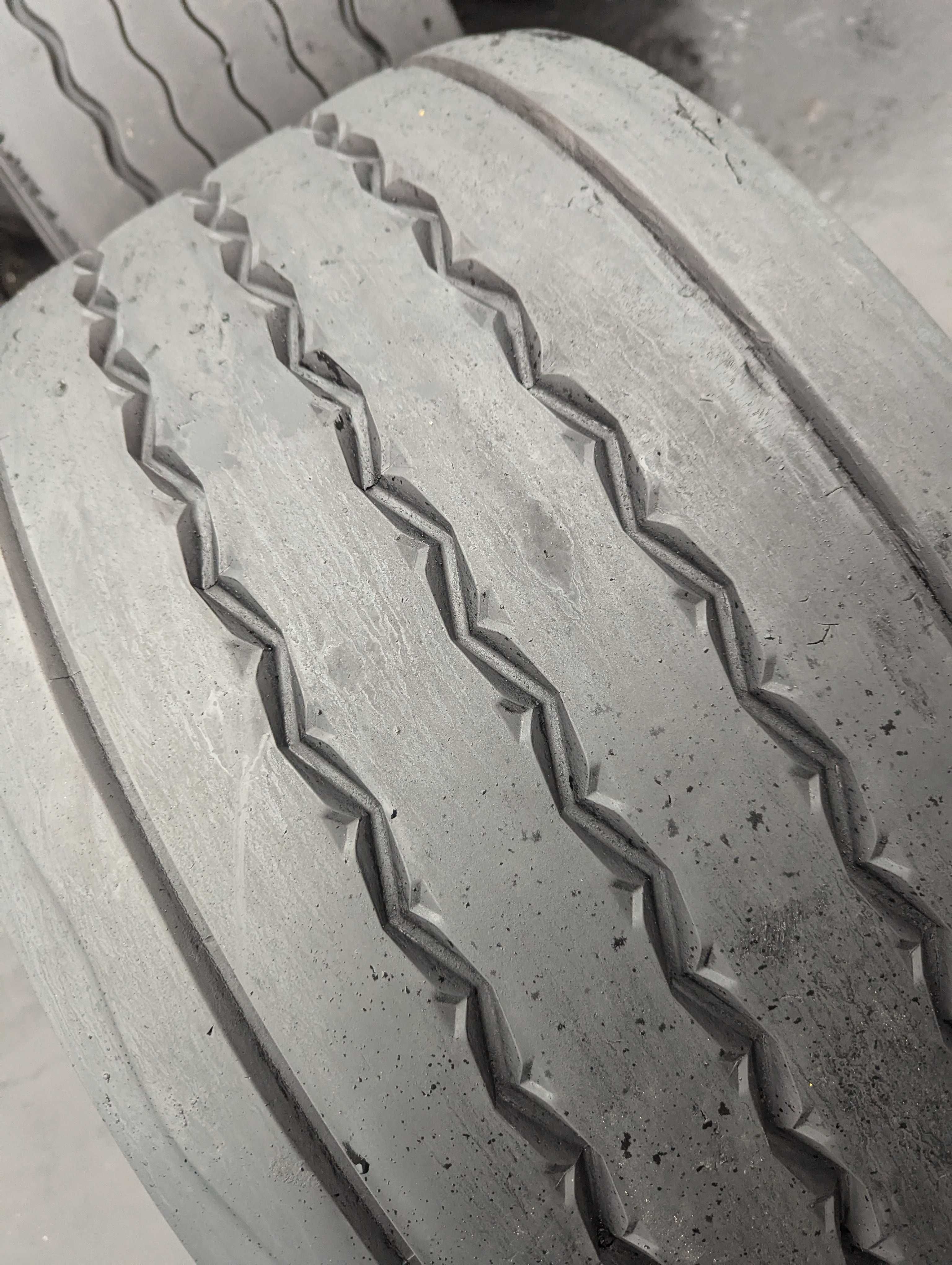 445/45R19.5 Matador THR4 naczepa