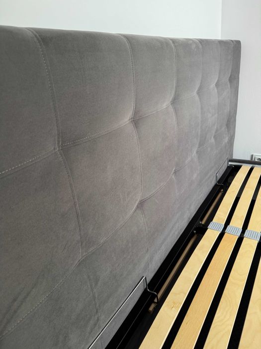 Łóżko tapicerowane 160x200 z pojemnikiem, SypialniaPlus