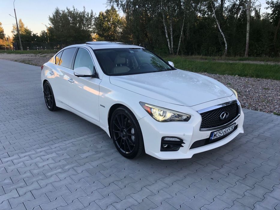 Infiniti Q50 (S), Hybrid , AWD , Sport Tech