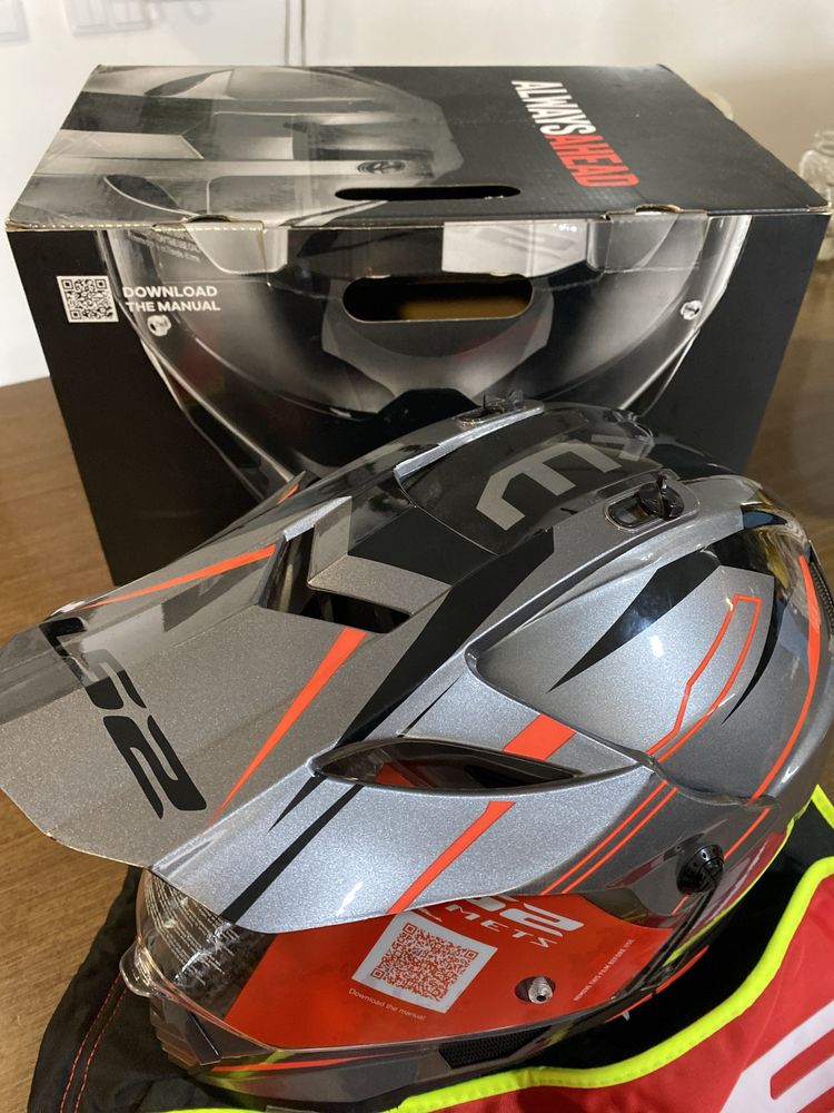 Capacete LS2 PIONNER