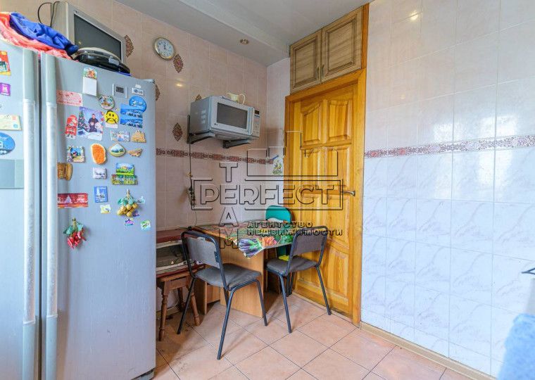 Продаж 2к.кв., Оноре де Бальзака 79 /  Оноре де Бальзака 79