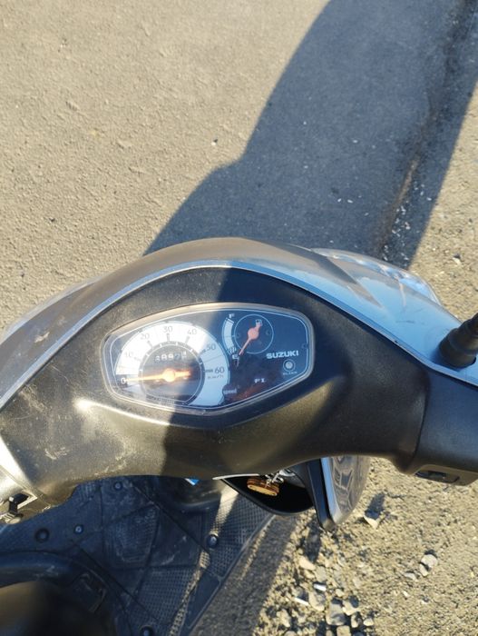 Продам скутер Сузукі адрес в50 інжектор*