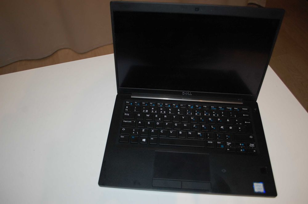 Dell Latitude 7390 | i5 7gen | Dotyk | Win11 | Nowa bateria