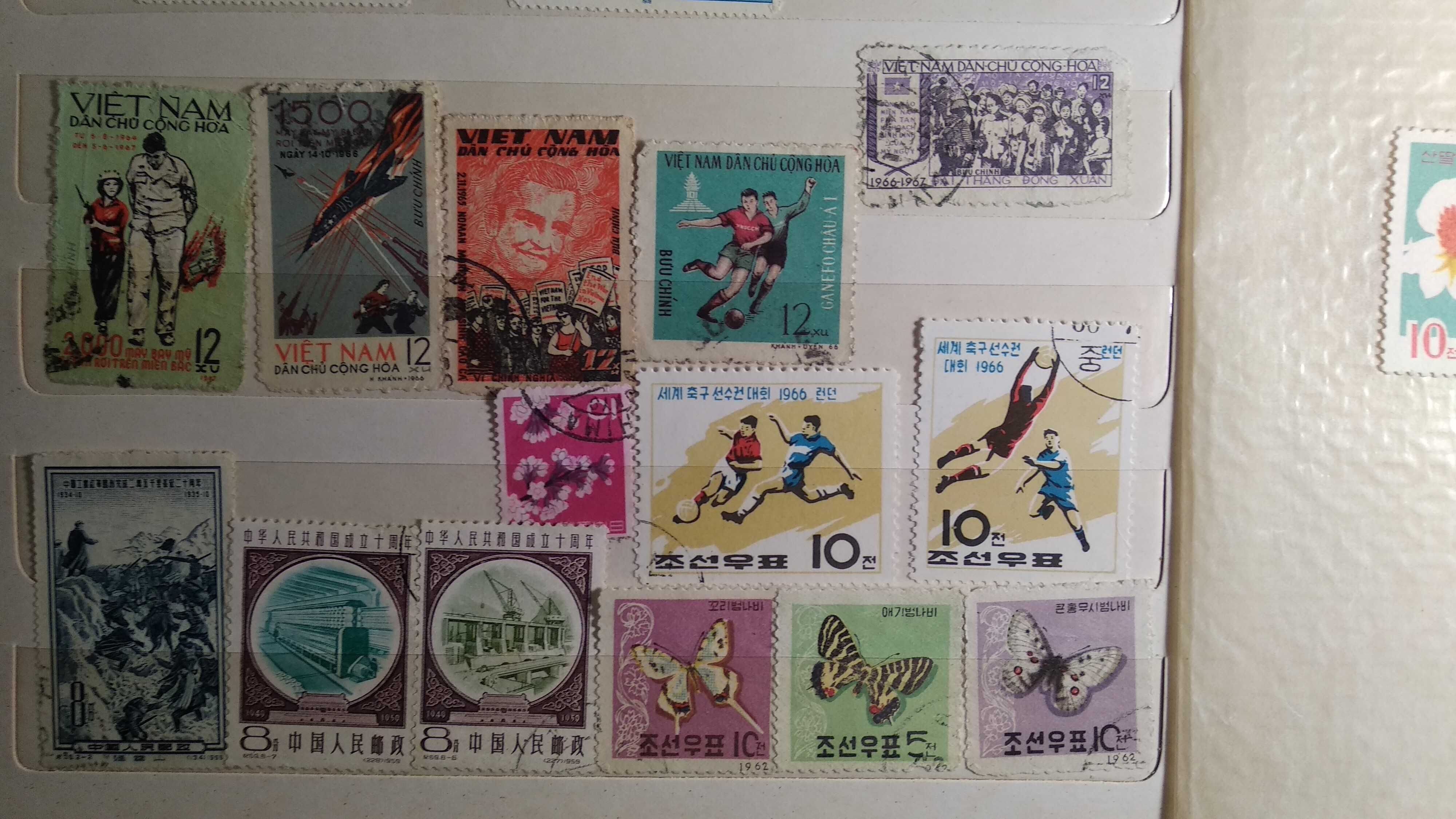 Продам  почтовые марки
