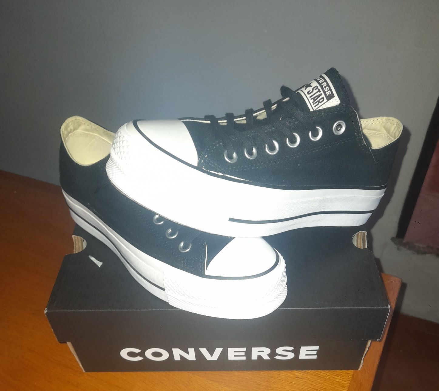 All Star pretos converse