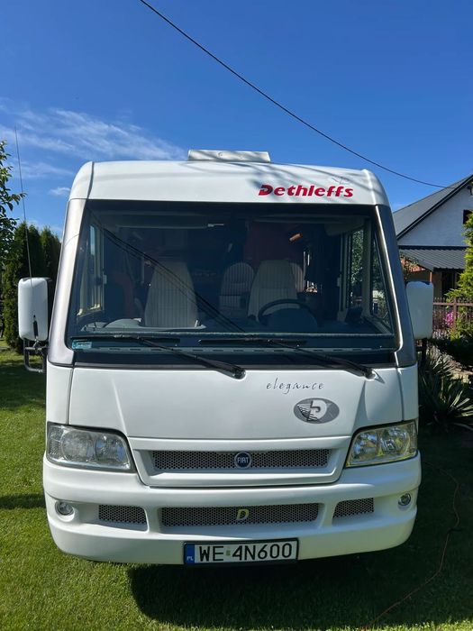 Dethleffs Advantage  Dethleffs Globtroter Elegance Integra