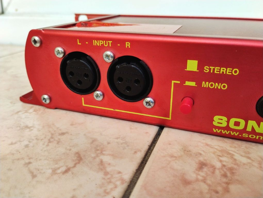 Sonifex Redbox RB-HD6 wzmacniacz słuchawkowy rack 19" 6 kanałów xlr