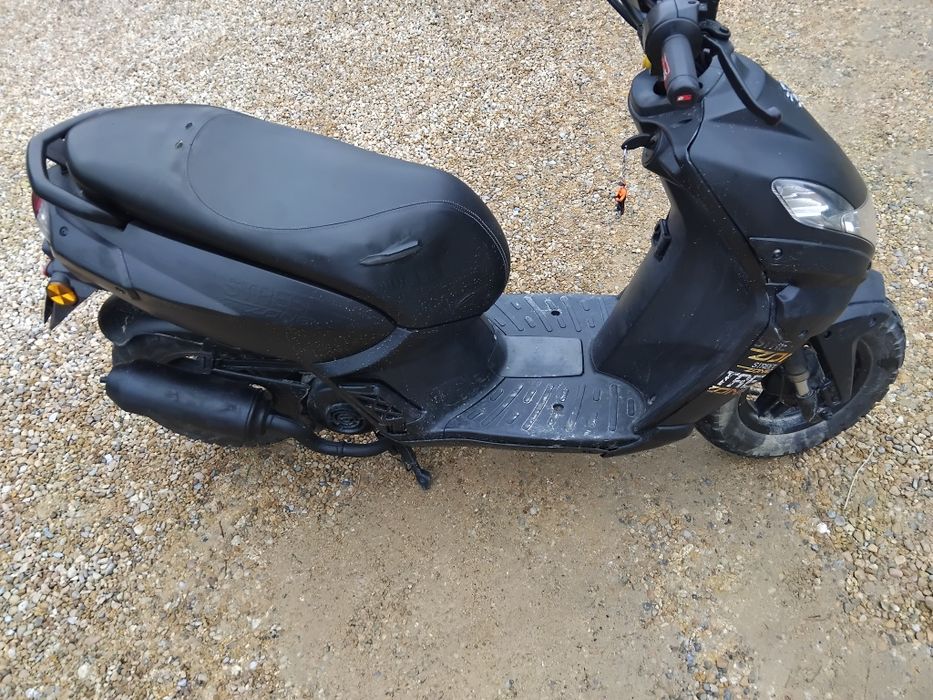 Peugeot Kisbee K1 2t zarejestrowany na gaźniku
