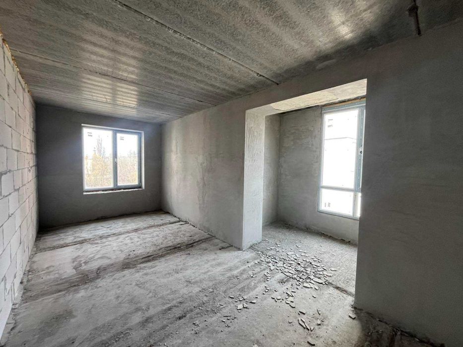 Простора 1 к квартира ЖК Студентський ЗДАНА секція переуступка