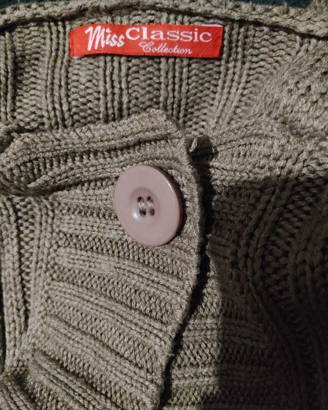 Sweter khaki dłuższy kaptur Miss Classic M piękny