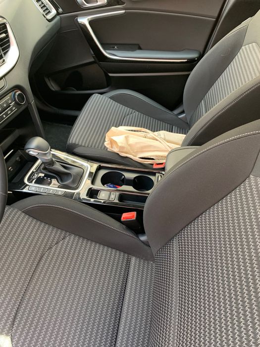 Kia xceed plug in, 2023, 8800km