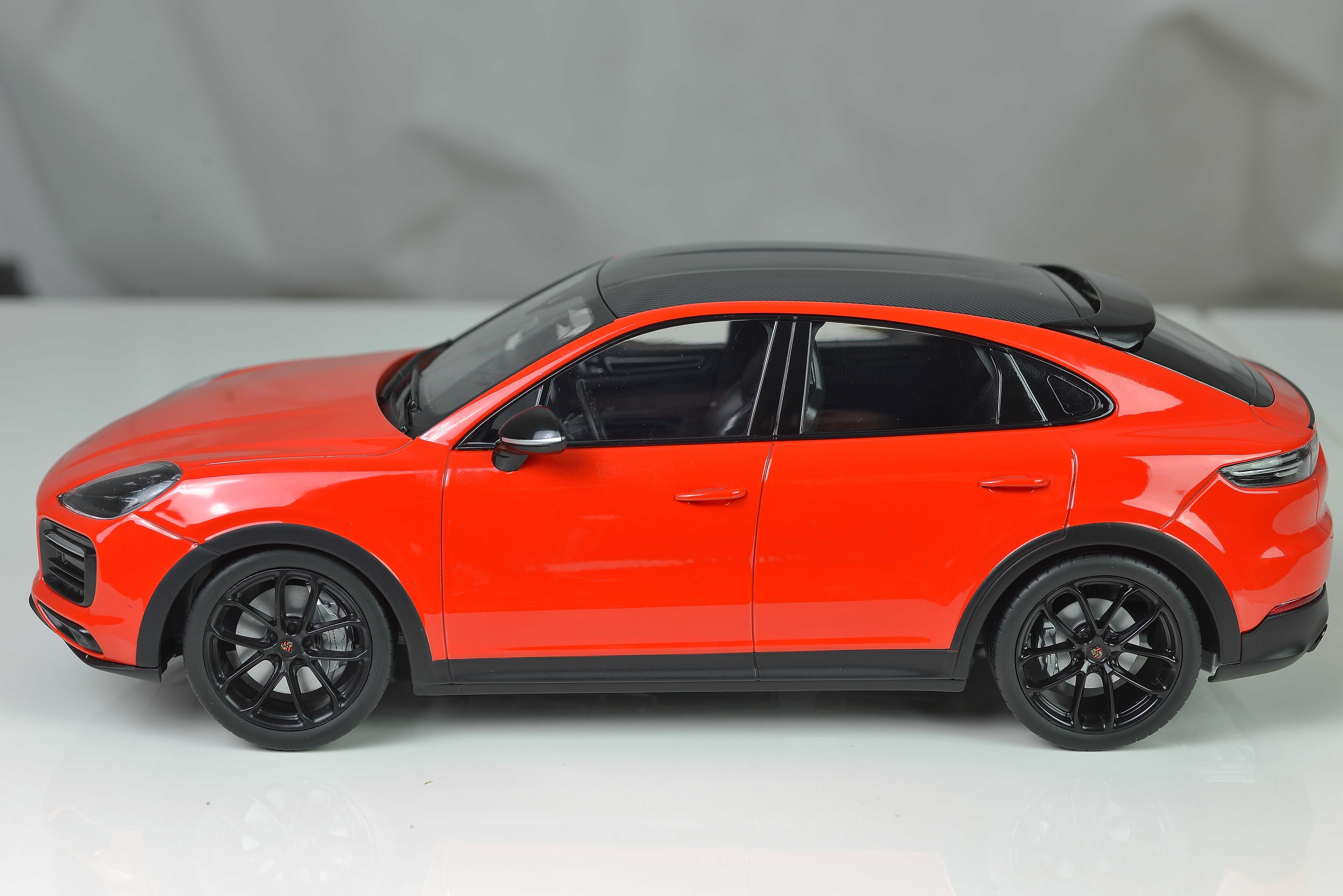 Porsche Cayenne S Coupe model w skali 1:18 NOREV PRECYZJA WYKONANIA!