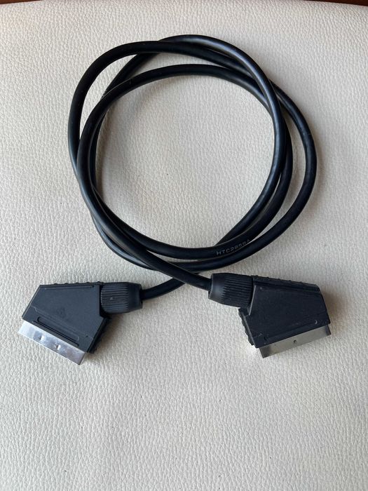 Cabos SCART ótimos