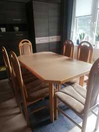 Stół drewniany z krzesłami zestaw
