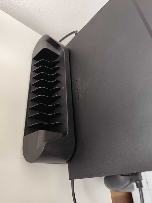 PS4 500 GB 2 Pady Podstawka Chłodząca